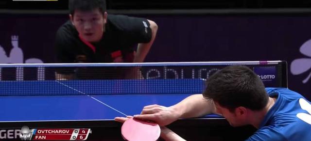 体育中国00后球员谭凯元加盟西班牙人B队