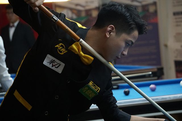 当年皇马球迷对亚马尔进行种族歧视时，他对他们微笑